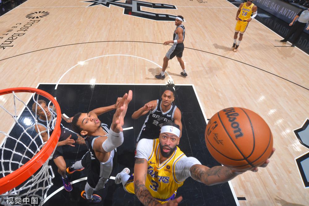 争议判罚困 争议判罚困